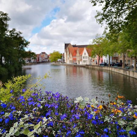B&B Riverside - Centre Of Bruges In Calm Area Екстер'єр фото